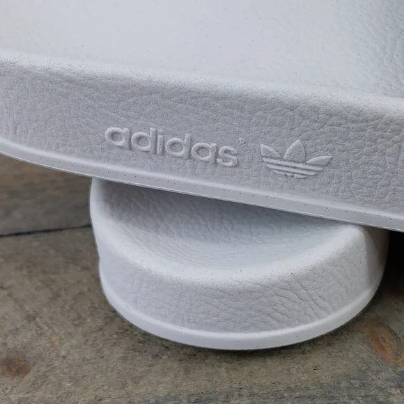 adidas Originals Men's Adilette Slides Sandals White Blue - Picture 9 of 9